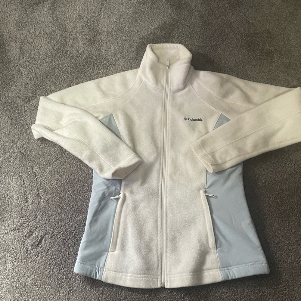 Columbia Women's White and Light Gray Ski Jacket